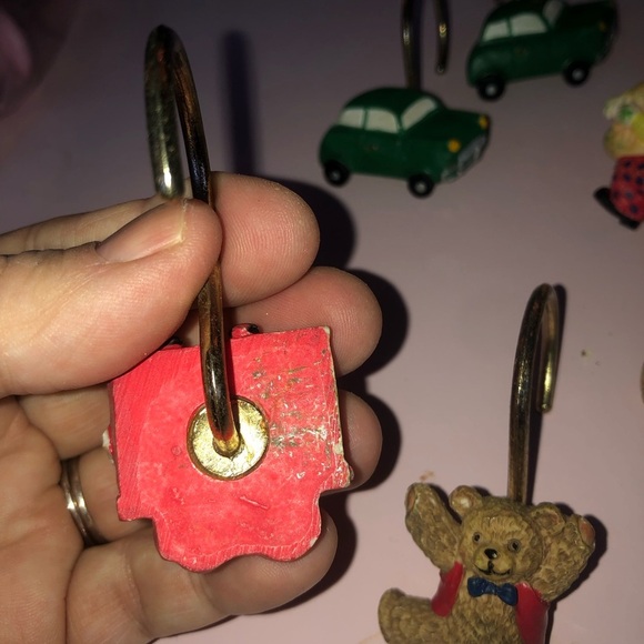 Vintage 9 Playful Bear and Car Shower Hooks , one clown, puppies, preloved - Picture 5 of 11